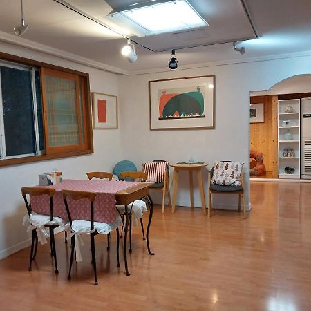 Art Residency Villa Busan Bagian luar foto